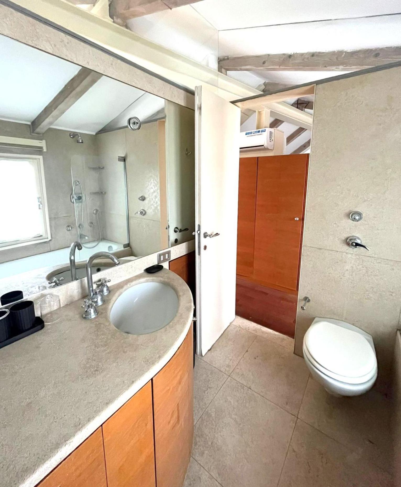 Accomodo Mil68 Loft Centro Storico Milaan Buitenkant foto